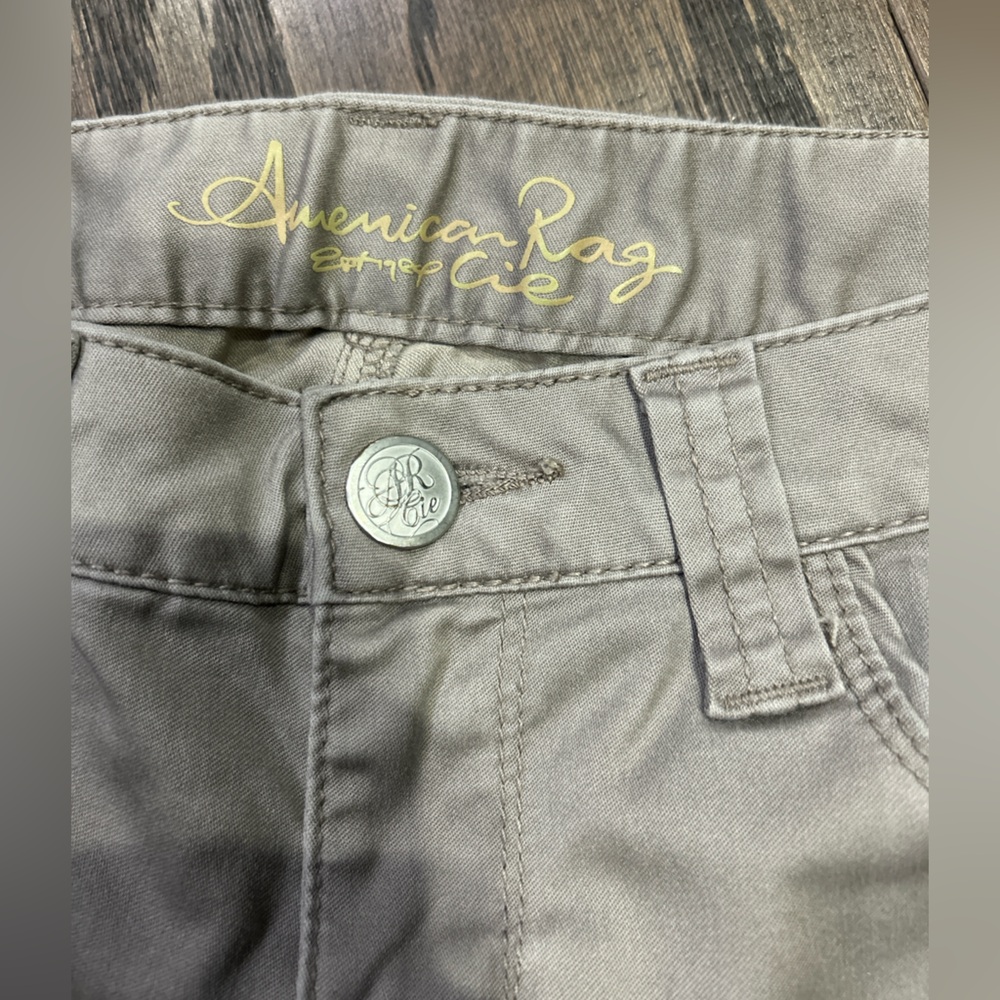 American Rag Jeans - Picture 4 of 8